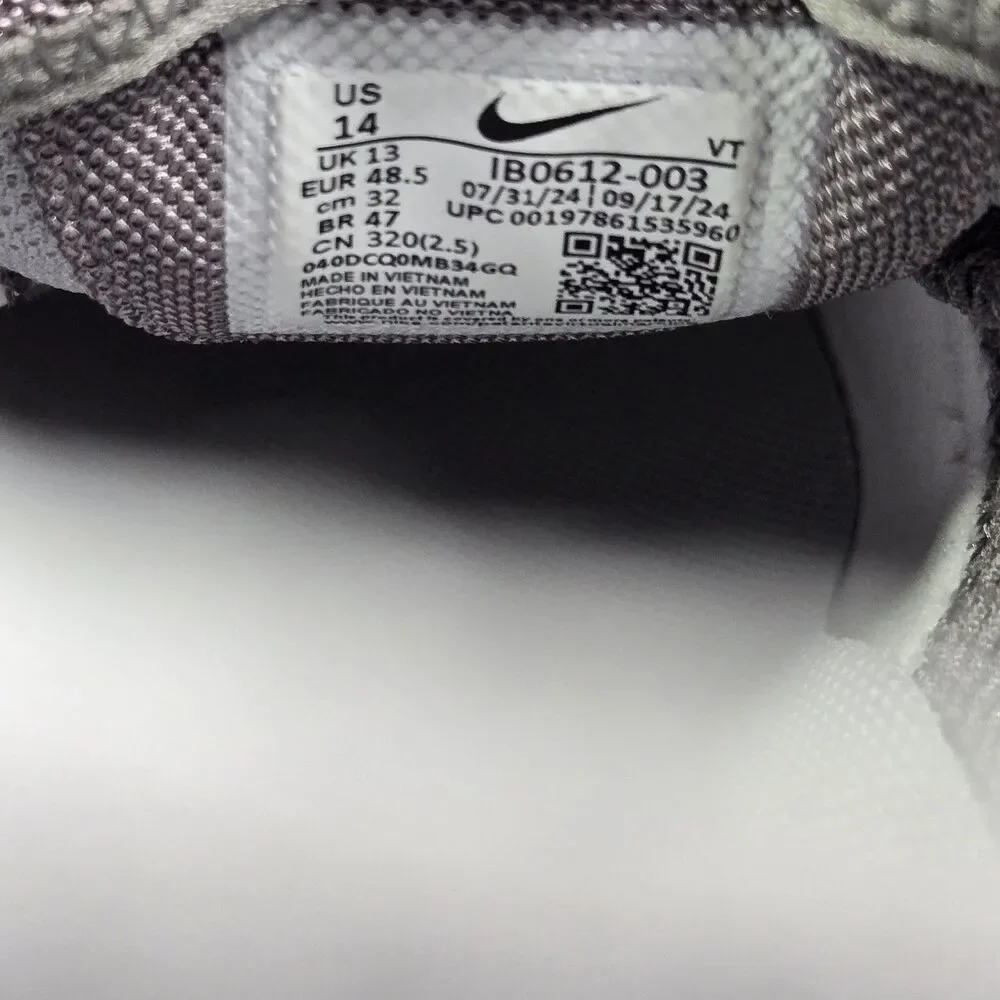 Nike mens 14